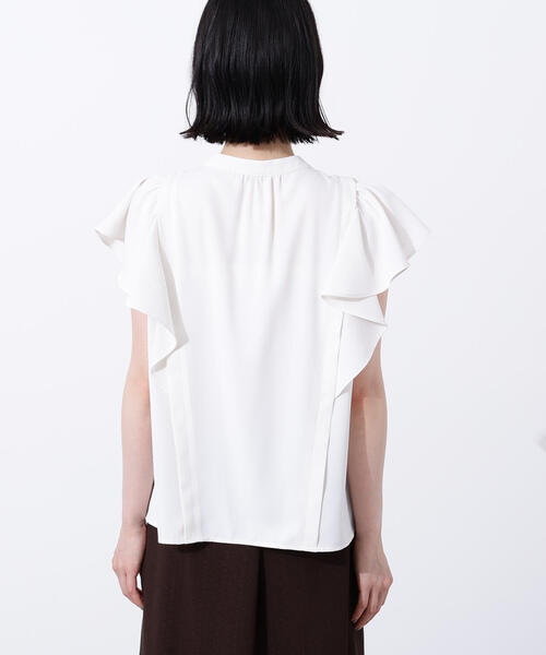 N.（N. Natural Beauty Basic）（エヌエヌナチュラルビューティーベーシック）の「メタルボタンフリルスリーブブラウス（シャツ/ブラウス・レディース・オフホワイト/ブルー/ダークブラウン・MEDIUM）」の18枚目の写真