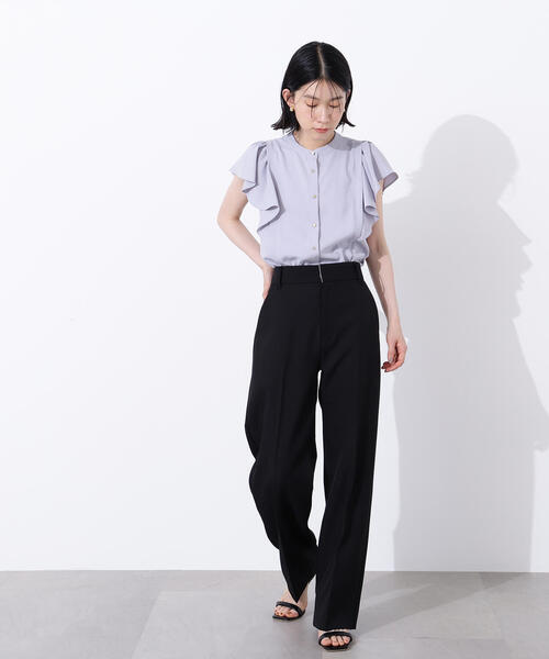 N.（N. Natural Beauty Basic）（エヌエヌナチュラルビューティーベーシック）の「メタルボタンフリルスリーブブラウス（シャツ/ブラウス・レディース・オフホワイト/ブルー/ダークブラウン・MEDIUM）」の4枚目の写真