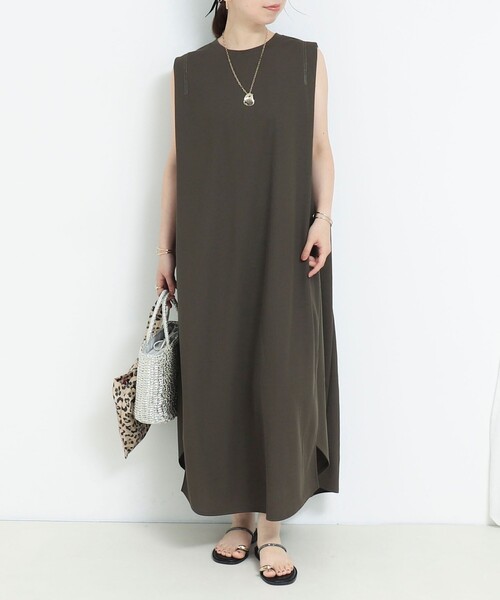 MICO COULIER（ミコクリエ）の「《UVカット》キャラメルピケ多切替ワンピース（ワンピース・レディース・オリーブ/チャコールグレー・38）」の6枚目の写真