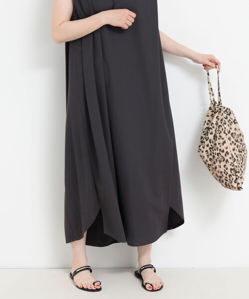 MICO COULIER（ミコクリエ）の「《UVカット》キャラメルピケ多切替ワンピース（ワンピース・レディース・オリーブ/チャコールグレー・38）」の19枚目の写真