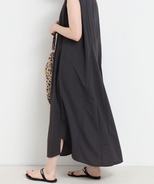 MICO COULIER（ミコクリエ）の「《UVカット》キャラメルピケ多切替ワンピース（ワンピース・レディース・オリーブ/チャコールグレー・38）」の21枚目の写真