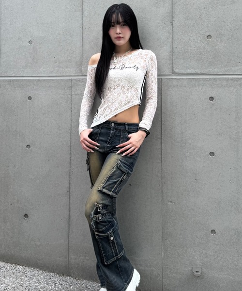 ZIPPER CLUB(ZIPPER CLUB ジッパークラブ)の「wash design belt flare pants(デニムパンツ・レディース・ブルー/ブラック・SMALL/MEDIUM/LARGE)」の7枚目の写真