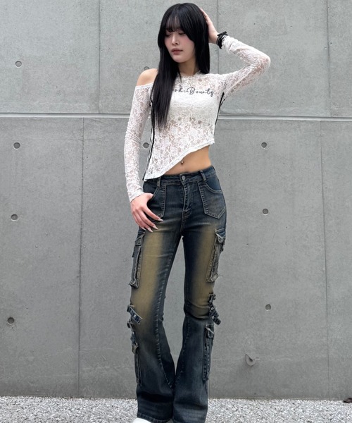 ZIPPER CLUB(ZIPPER CLUB ジッパークラブ)の「wash design belt flare pants(デニムパンツ・レディース・ブルー/ブラック・SMALL/MEDIUM/LARGE)」の9枚目の写真