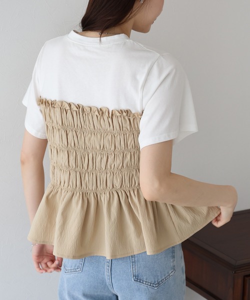 BLUEEAST(ブルーイースト)の「シャーリングビスチェドッキングTシャツ(Tシャツ/カットソー・レディース・ベージュ/ブラック/ブルー系・MEDIUM)」の8枚目の写真