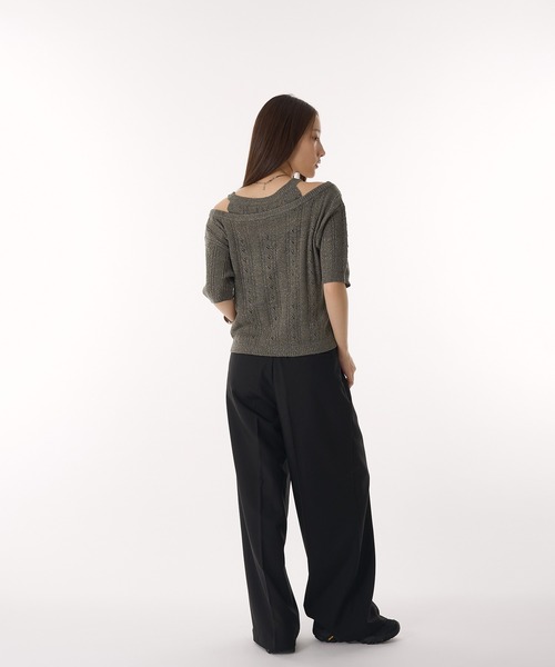 MUHET（ミュエータ）の「2 way glitter layered-look knit t-shirt / ラメレイヤード風ニットTシャツ（Tシャツ/カットソー・レディース・グレー/ネイビー・FREE）」の3枚目の写真