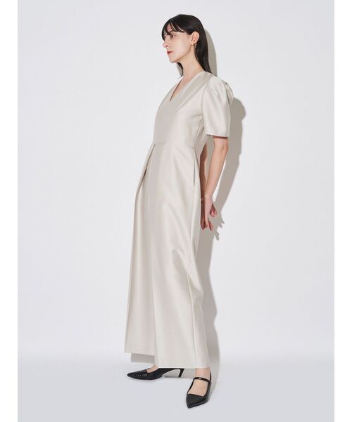 ELENDEEK(エレンディーク)の「センタータックオールインワン(つなぎ/オールインワン・レディース・ベージュ/ブラック・02/01)」の5枚目の写真