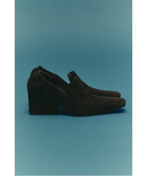 RIM.ARK(リムアーク)の「Suede square toe heel スエードスクエアトゥヒール(パンプス・レディース・ブラック/ブラウン・36/37/38/39)」の16枚目の写真