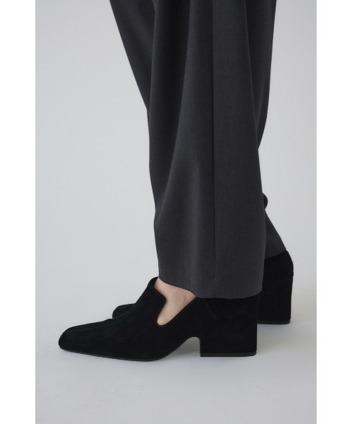 RIM.ARK(リムアーク)の「Suede square toe heel スエードスクエアトゥヒール(パンプス・レディース・ブラック/ブラウン・36/37/38/39)」の19枚目の写真