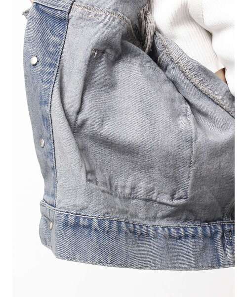 GYDA（ジェイダ）の「ZIP POCKETダメージショートデニムGジャン（デニムジャケット・レディース・ピンク/ブラック/ライトブルー・FREE）」の15枚目の写真