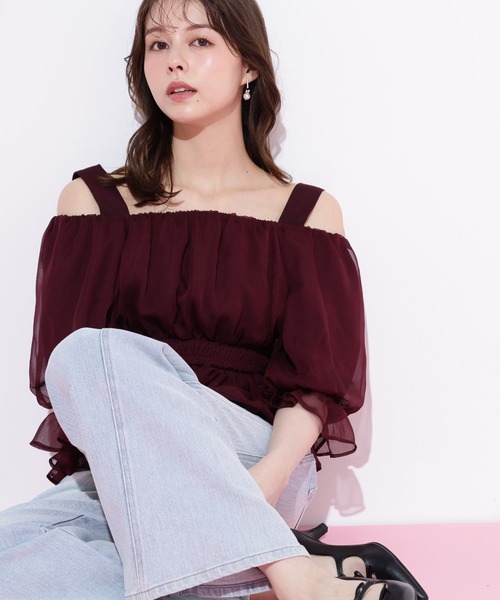 JILL by JILL STUART(ジルバイジルスチュアート)の「◇楊柳オフショルパフブラウス(シャツ/ブラウス・レディース・ホワイト/グリーン/ボルドー・FREE)」の7枚目の写真