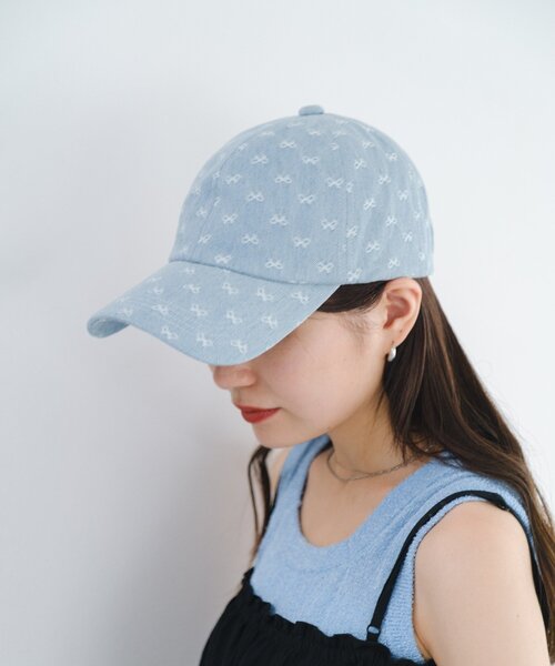 Kastane（カスタネ）の「デニムモノグラムキャップ（キャップ・レディース・サックスブルー/インディゴブルー/ネイビー・FREE）」の5枚目の写真