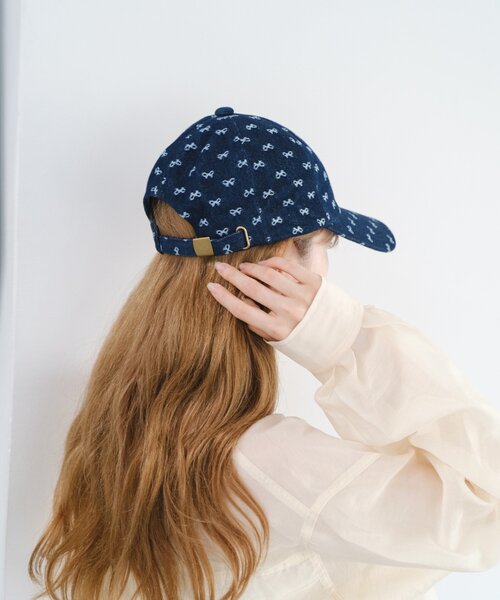 Kastane（カスタネ）の「デニムモノグラムキャップ（キャップ・レディース・サックスブルー/インディゴブルー/ネイビー・FREE）」の13枚目の写真