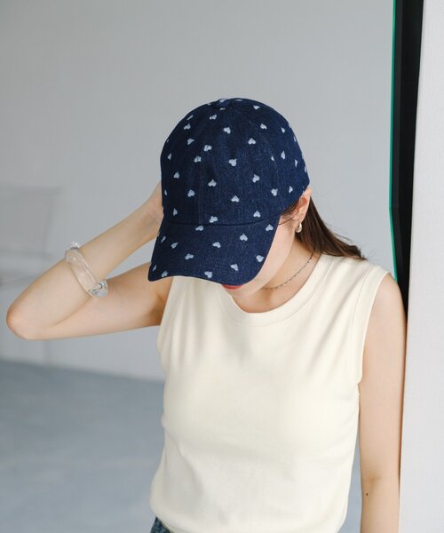 Kastane（カスタネ）の「デニムモノグラムキャップ（キャップ・レディース・サックスブルー/インディゴブルー/ネイビー・FREE）」の14枚目の写真