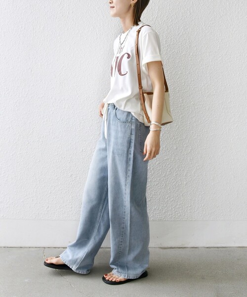 SHIPS(シップス)の「【WEB限定】コットン 天竺 ロゴ プリント TEE(Tシャツ/カットソー・レディース・ブラック/ホワイト/ライトホワイト/ダークグレー・ONE SIZE)」の7枚目の写真