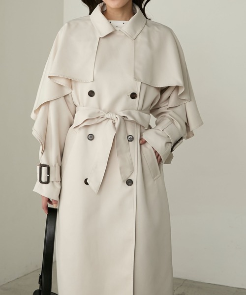 Cherir Mignon（シェリルミニョン）の「【Cherir Mignon】- Silhouette Couture -マルチウェイフリルヨークロングトレンチコート（トレンチコート・レディース・アイボリー/ブラック/ベージュ・S/M）」の7枚目の写真