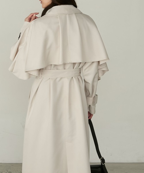 Cherir Mignon（シェリルミニョン）の「【Cherir Mignon】- Silhouette Couture -マルチウェイフリルヨークロングトレンチコート（トレンチコート・レディース・アイボリー/ブラック/ベージュ・S/M）」の15枚目の写真