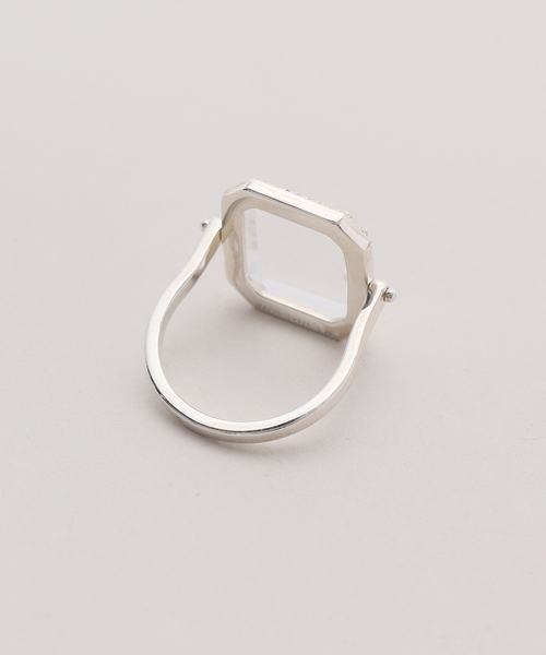 IENA(イエナ)の「MALUS/マリュス Rock crystal ring リング MSJ-015(リング・レディース・シルバー・12)」の2枚目の写真