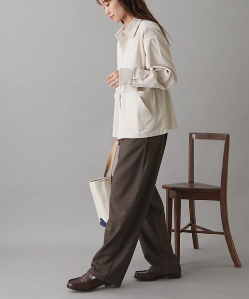 GEVACO(ゲバコ)の「【セットアップ対応】【GEVACO】コーデュロイシャツジャケット(その他アウター・レディース・キャメル/アイボリー/ブラック・MEDIUM/LARGE/SMALL)」の6枚目の写真