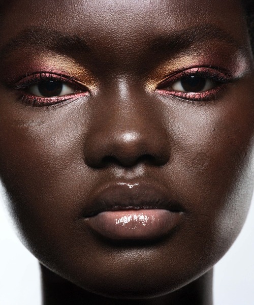 アイシャドウパレット ビブリオフィリア（アイシャドウ）｜BYREDO