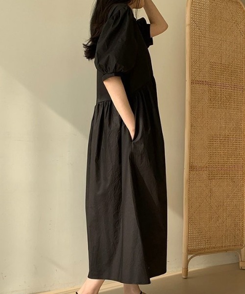 Aelina(エリナ)の「クルーネック半袖ワンピース(ワンピース・レディース・ホワイト/ブルー/ブラック・F)」の18枚目の写真