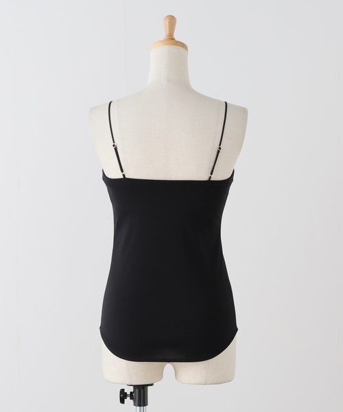 IENA（イエナ）の「《追加5》バックデザインブラキャミソール（Tシャツ/カットソー・レディース・ブラック/ホワイト・FREE）」の4枚目の写真