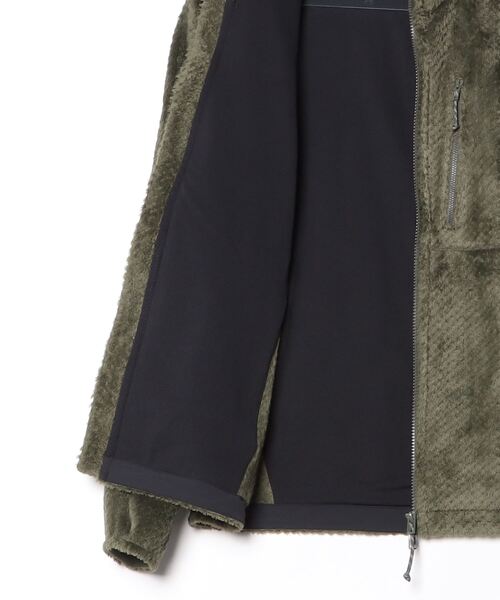 Mammut(マムート)の「ゴブリン ミッドレイヤー ジャケット アジアンフィット / Goblin ML Jacket AF Men(テーラードジャケット・メンズ・カーキ/ブラック・X-LARGE/LARGE/MEDIUM)」の4枚目の写真