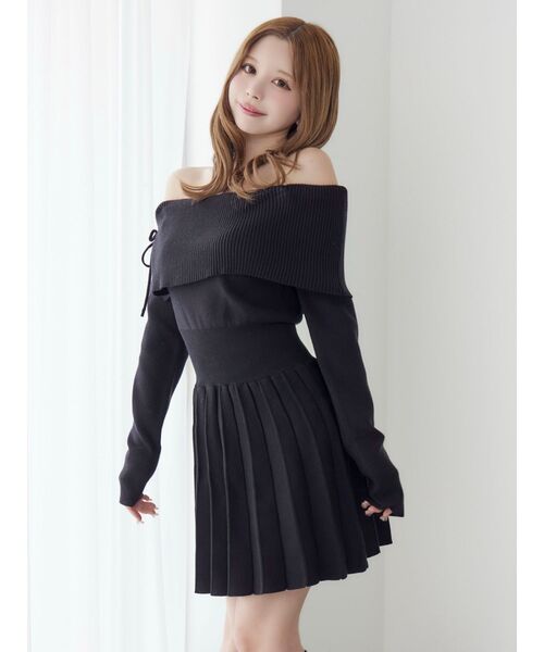 EATME（イートミー）の「BACKレースアップワンショルニットワンピース（ワンピース・レディース・ブラウン/キャメル/ネイビー/ブラック・FREE）」の5枚目の写真