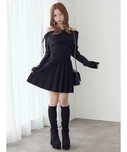 EATME（イートミー）の「BACKレースアップワンショルニットワンピース（ワンピース・レディース・ブラウン/キャメル/ネイビー/ブラック・FREE）」の8枚目の写真