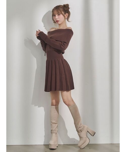 EATME（イートミー）の「BACKレースアップワンショルニットワンピース（ワンピース・レディース・ブラウン/キャメル/ネイビー/ブラック・FREE）」の15枚目の写真