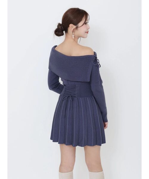 EATME（イートミー）の「BACKレースアップワンショルニットワンピース（ワンピース・レディース・ブラック/ネイビー/ブラウン/キャメル・FREE）」の12枚目の写真