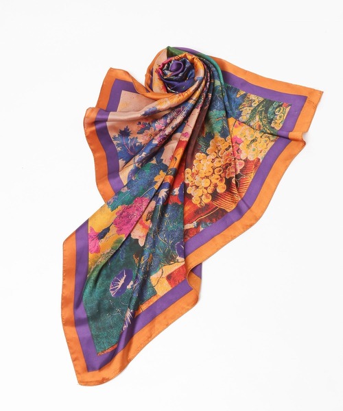 mysty woman(ミスティウーマン)の「アソートフラワースカーフ 601290(その他ヘアアクセサリー・レディース・オレンジ/イエロー・FREE)」の5枚目の写真