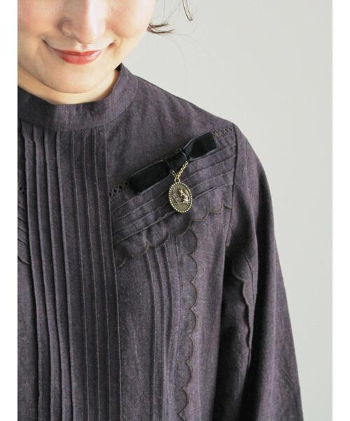 セール】【WEB限定 Sサイズ】アンティーク風ブローチ付きワンピース