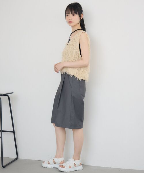 RETRO GIRL(レトロガール)の「ループNTベスト(ニット/セーター・レディース・ブラウン/ナチュラル/ブラック・FREE)」の9枚目の写真