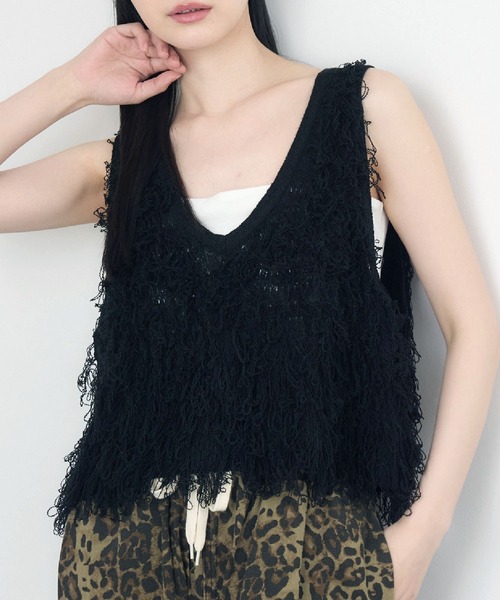 RETRO GIRL(レトロガール)の「ループNTベスト(ニット/セーター・レディース・ブラウン/ナチュラル/ブラック・FREE)」の2枚目の写真