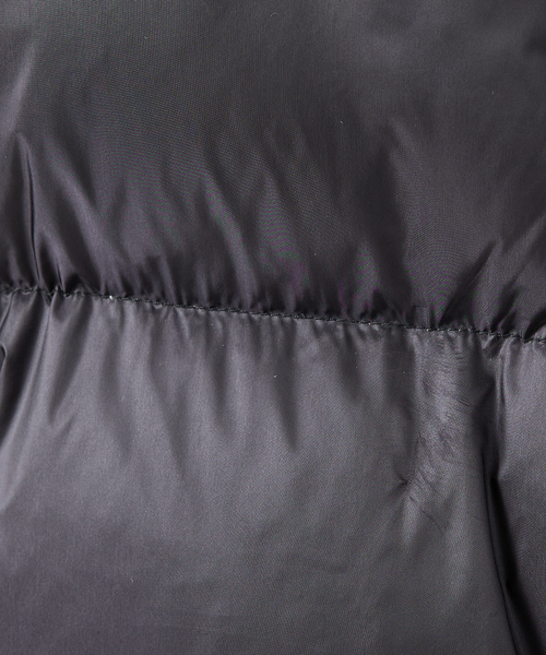 upperhights（アッパーハイツ）の「【upper hights / アッパーハイツ】Chur BIGシルエット ダウンベスト / ユニセックス /撥水 /高密度サテン（ダウンベスト・メンズ・ブラック/グレー・フリー）」の18枚目の写真