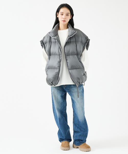 upperhights（アッパーハイツ）の「【upper hights / アッパーハイツ】Chur BIGシルエット ダウンベスト / ユニセックス /撥水 /高密度サテン（ダウンベスト・メンズ・ブラック/グレー・フリー）」の19枚目の写真