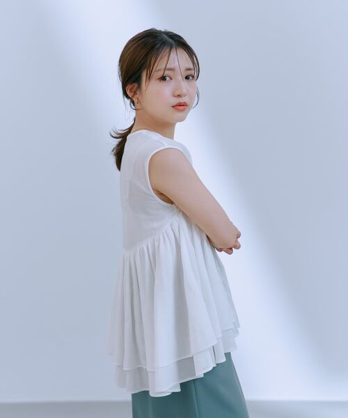 COHINA(コヒナ)の「ティアードギャザーチュニックブラウス 【低身長・小柄女性】(シャツ/ブラウス・レディース・ホワイト/ブラック/イエロー・ONE SIZE)」の19枚目の写真
