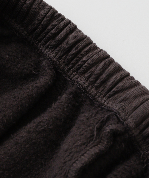 Gabriela Coll Garments（ガブリエラコールガーメンツ）の「GABRIELA COLL GARMENTS(ガブリエラ ) ORGANIC COTTON FLEECE TROUSERS（スラックス・メンズ・ブラウン・1）」の3枚目の写真