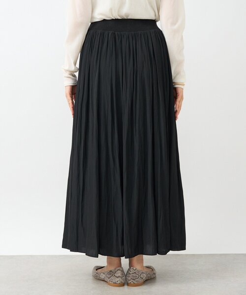 RIVE DROITE(リヴドロワ)の「【上品なシルエット】割繊ギャザースカート(スカート・レディース・カーキ/グレイッシュベージュ/ブラウン/ブラック・38/36)」の5枚目の写真