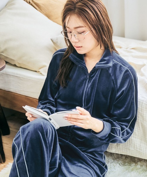 ▽シャイニーベロア 長袖 上下セット / ジャージ セットアップ（ルーム