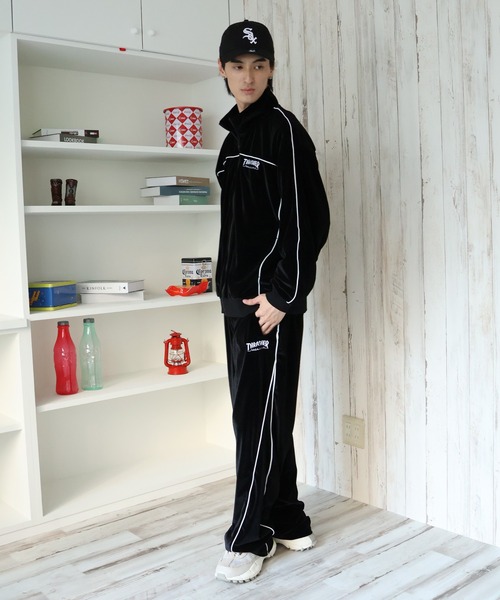 THRASHER(スラッシャー)の「【THRASHER/スラッシャー】パイピングベロア トラックジャケット(ジャージ・メンズ・ネイビー/ブラック/パープル・XL/L/M)」の11枚目の写真