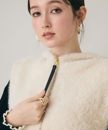 ローズティアラ　ダウンベスト ローズティアラ RoseTiara ペプラムダウンベスト （オフ） -靴