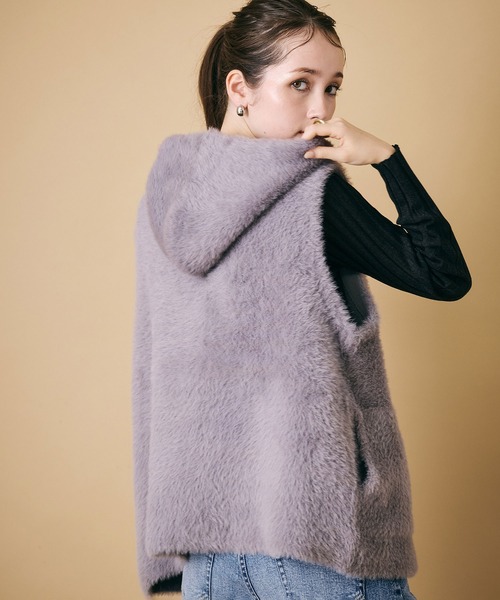 セール】フェザーニットジレ（ベスト）｜Audie a Muses（オーディ