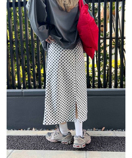 WC(ダブル シー)の「《セットアップ対応★》ドットフリースロングスカート(スカート・レディース・ホワイト/ブラック・FREE)」の16枚目の写真