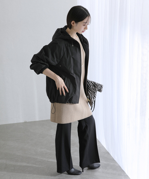 【極美品】TOTALITE トータリテ　マウンテン フーデッドパーカー　ポンチョ WEB限定》【洗える】フードマウンテンパーカー（マウンテンパーカー