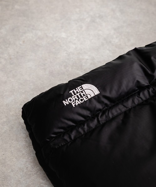 THE NORTH FACE(ザノースフェイス)の「THE NORTH FACE NUPTSE NECK WARMER ワンポイントロゴヌプシネックウォーマー/スヌード(ネックウォーマー/スヌード・メンズ・ブラック/グレー/ベージュ・FREE)」の9枚目の写真