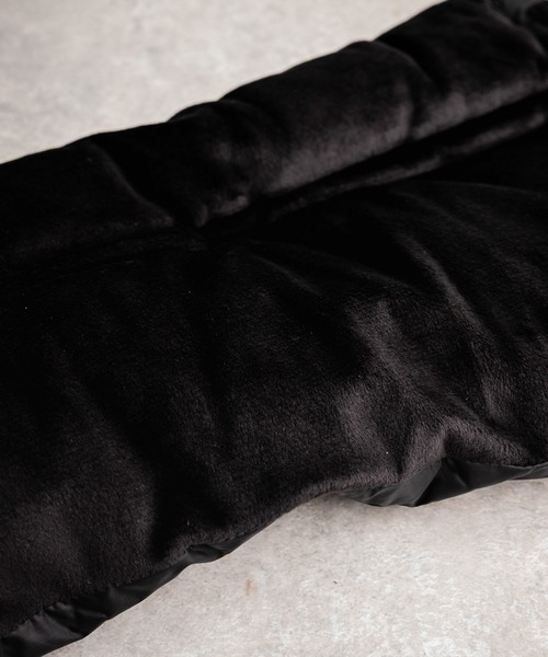 THE NORTH FACE(ザノースフェイス)の「THE NORTH FACE NUPTSE NECK WARMER ワンポイントロゴヌプシネックウォーマー/スヌード(ネックウォーマー/スヌード・メンズ・ブラック/グレー/ベージュ・FREE)」の14枚目の写真
