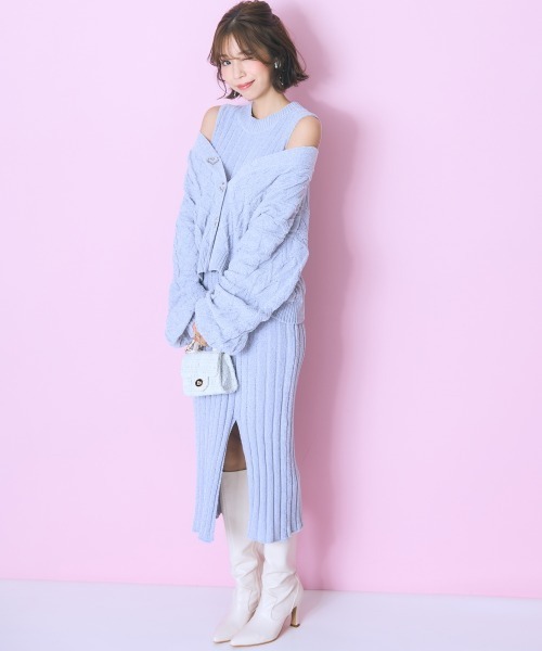 marun（マルン）の「＜大きいサイズ＞ハート柄編モールカーディガン　marun（カーディガン/ボレロ・レディース・グレー/ネイビー・L/5L/4L/3L/LL）」の3枚目の写真