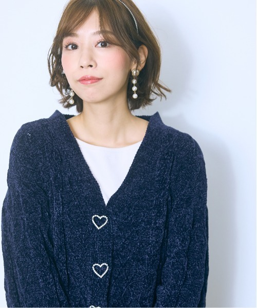 marun（マルン）の「＜大きいサイズ＞ハート柄編モールカーディガン　marun（カーディガン/ボレロ・レディース・グレー/ネイビー・L/5L/4L/3L/LL）」の18枚目の写真