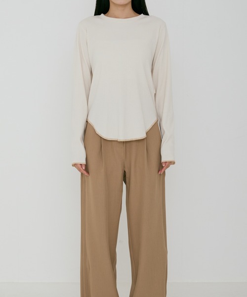 Alia(アリア)の「back round cut-sew(Tシャツ/カットソー・レディース・ミント/ベージュ・FREE)」の3枚目の写真